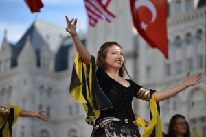 Feest tijdens Turks festival in Washington. (foto door S Pakhrin, cc/by 2.0)