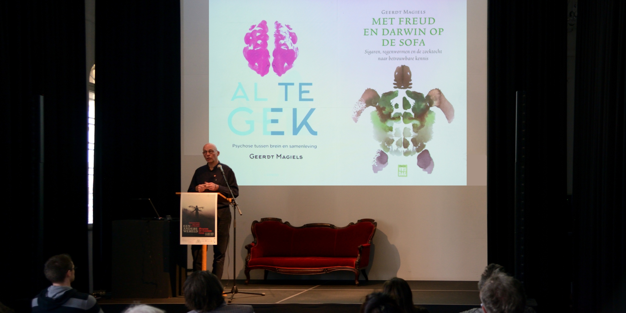 Geerdt Magiels bij Skepp in het Guislainmuseum in Gent (Foto: Jozef Van GIel)