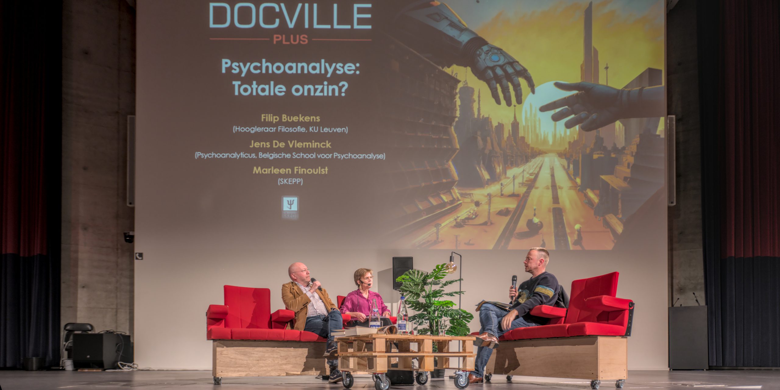 Live in DocVIlle, Psychoanalyse: Totale onzin?